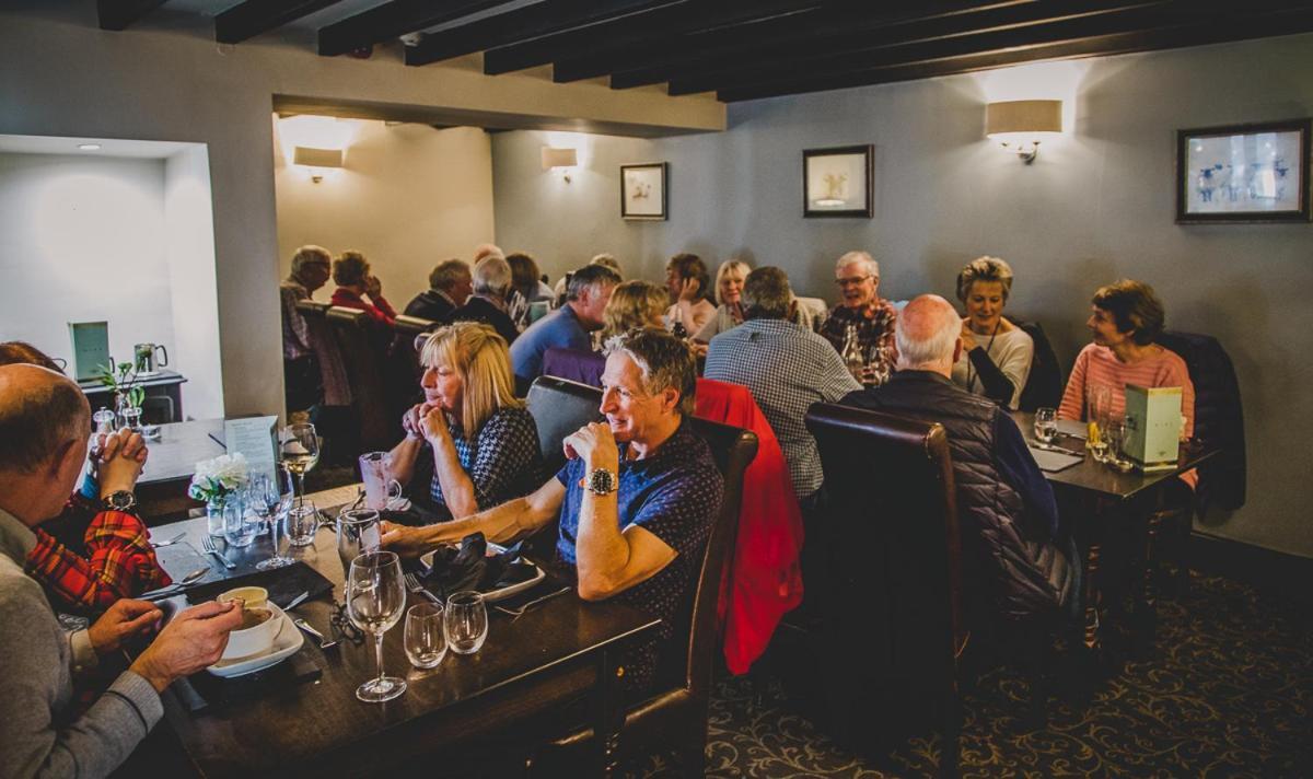Moors Inn Appleton le Moors Экстерьер фото